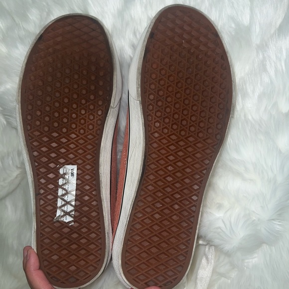 Vans (Men) - Picture 4 of 5